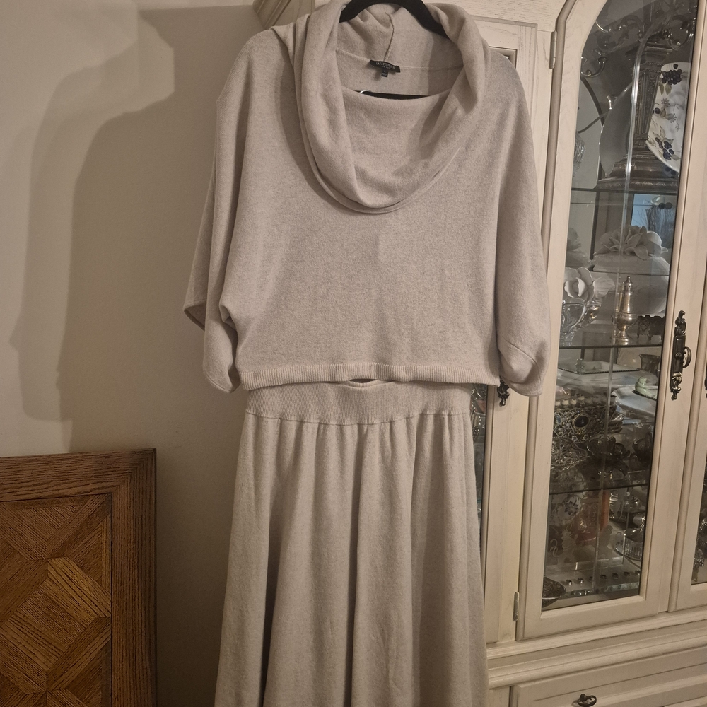 Lafayette 148 New York Cream Long Sleeve Sweater Set